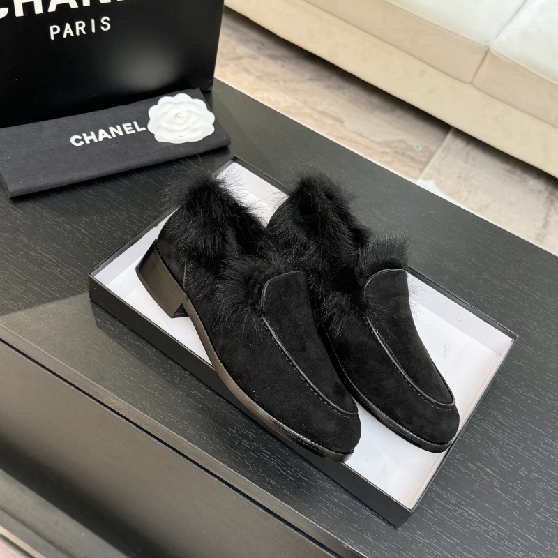 Ch**el loafers